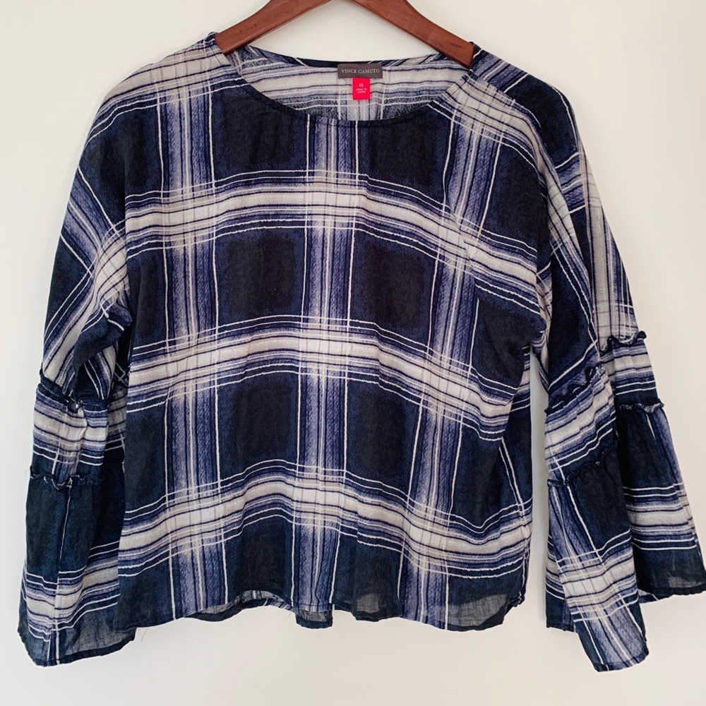 Vince Camuto plaid bell sleeve top xs